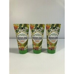 Bolero Revive Gentle Face Exfoliator - Sparkling Pear + Honey